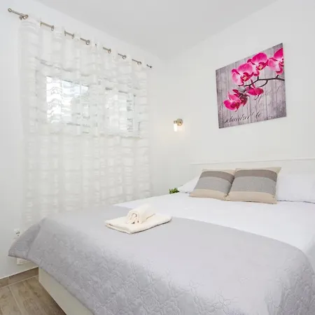 Rokov Appartement Kaštela